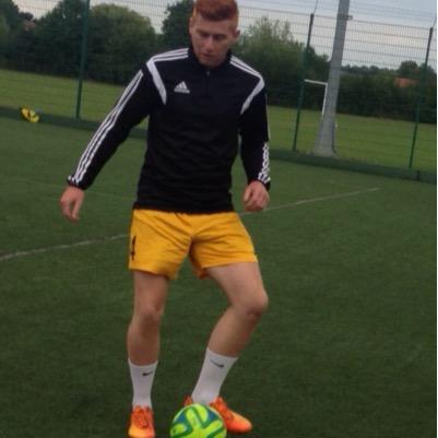 charliebarnes7's profile picture. 