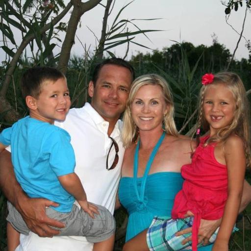 lilyncallum's profile picture. 