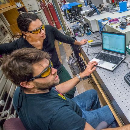 Advancing science at Lawrence Berkeley National Laboratory! Some tweets by @kirstenchem, some by the Prof herself.
RT ≠ endorsement