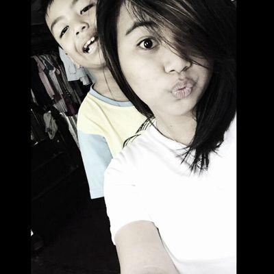 jobel_flores's profile picture. simple