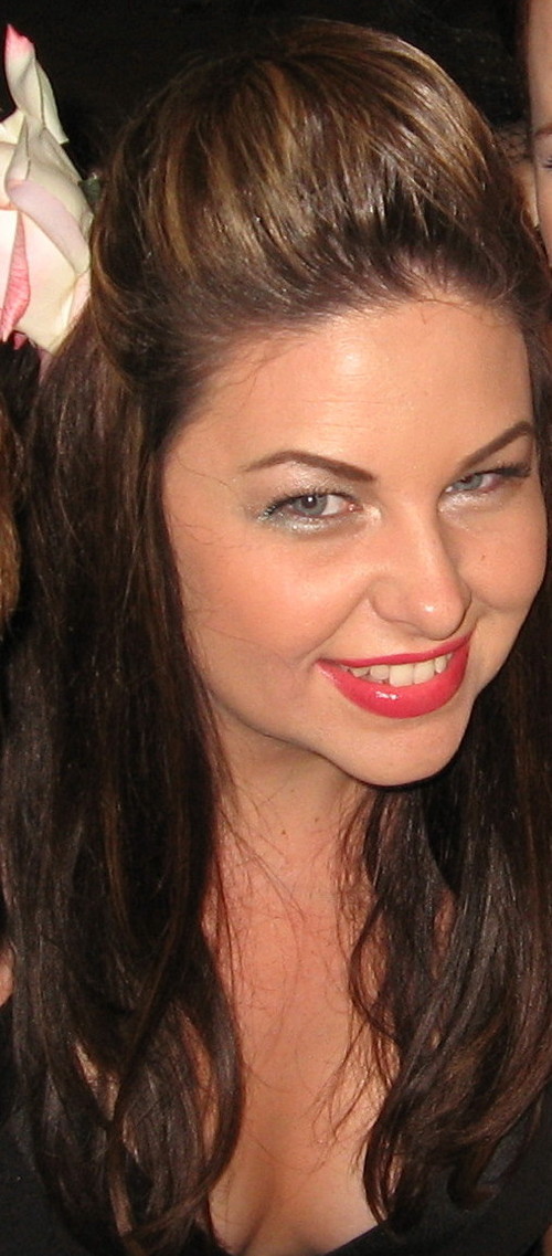 Tweets with replies by Nicole Kendall (SimplyNicole) Twitter