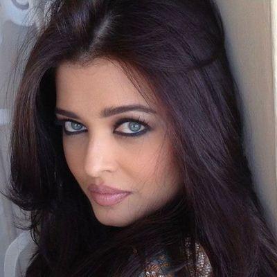 Big fan of Aishwarya Rai Bachchan ® All about & Always Support for Her