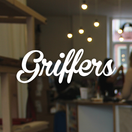 Griffers is een verfrissende en modieuze nieuwe kledinglijn. Updates over ons en onze producten vind je als eerste hier.