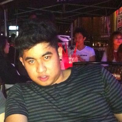 pong_ukrit's profile picture. 