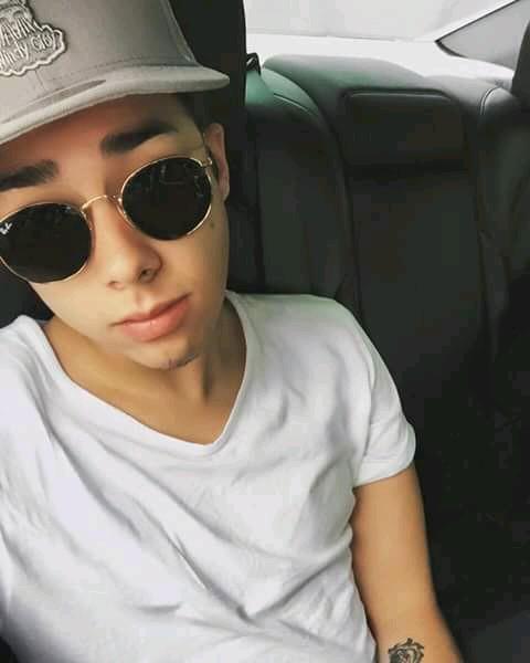 fkjgiffkj's profile picture. buena amiga,y novia me gusta el chocolate☕☕y me gusta cantar escuchar musica me gusta cd9,5sos,BTR,mario B,s villalobos,ariana g,R5,juanpa zurita,megusta
