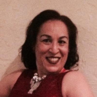 Liza69758983's profile picture. 