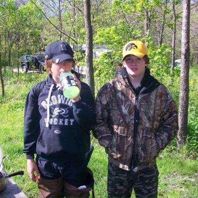 DonnyVitz's profile picture. I hunt, and fish, and kill United States Marine