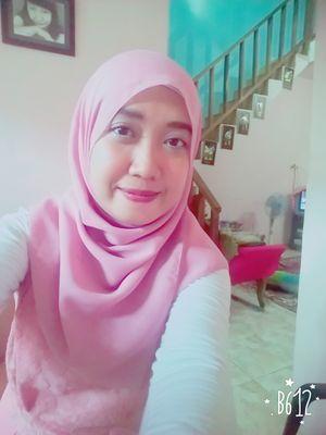 chandlinda's profile picture. 04 JuLi || PenggiLa warna biru ||kasir||AmmaZoners|||