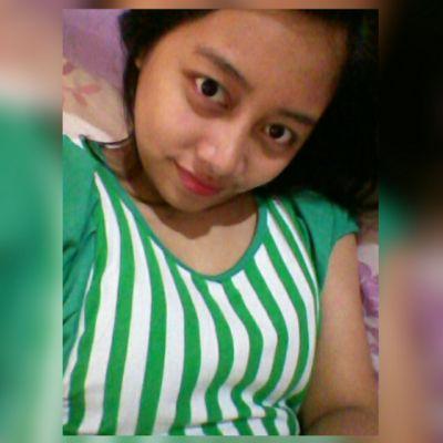 pratiwi_yenny's profile picture. Life is simple, you make choice and don't look back. #BlueCampus #FKIP(PGSD)