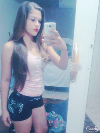 Thaynar76305243's profile picture. 