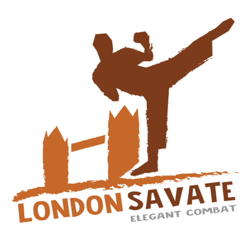 ⚡ Savate requires composure, calculation, agility, and strength.
🥊 Your coach: former World Champion James Southwood.
🌎 London / Online training.