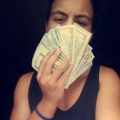 #freealldemguys #R.i.p Yogi .. Fuck 12 1 da wreckless Niggas out here F.O.E Dont Get Yo Shit Layed