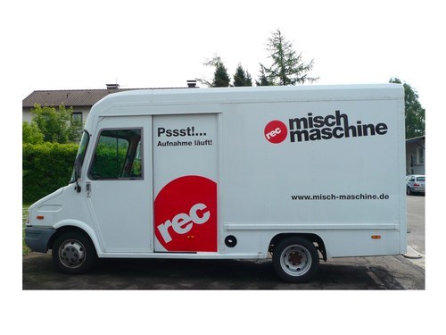 Aufnahmeleiter, Tontechniker, Recordingmobil, Livesound. Flexibler, kleiner Ü-Wagen, auch für kleine Budgets!