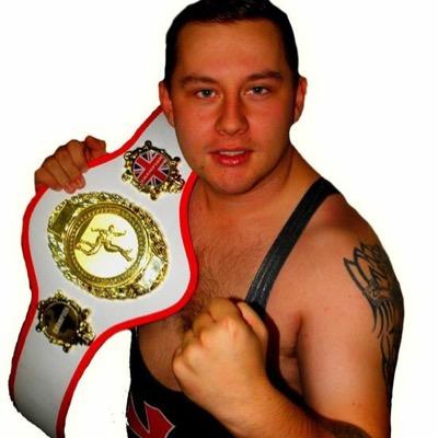 DannyOHare93's profile picture. my real page is @dannyoneiluk