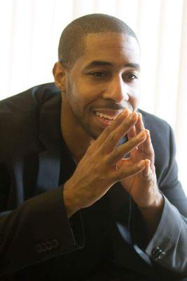 weRthelifeline's profile picture. Out of many voices came one family. Eclectic in style, versatile harmonies. We bring lots of love, joy and smiles all the while we sing. 
We are the Lifeline!