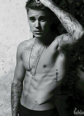 clssyRJS's profile picture. trap queen