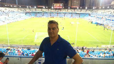Trabajador en Tenías.Abonado del Real Zaragoza. Percusionista en la Charanga L' Algarabía y en la Banda de Ejea .Ejeano,Aragonés y Español.