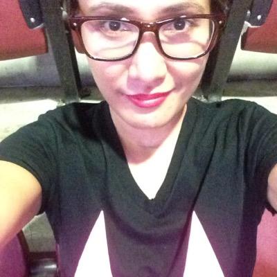 jena_everyday's profile picture. your story is my bread and butter.