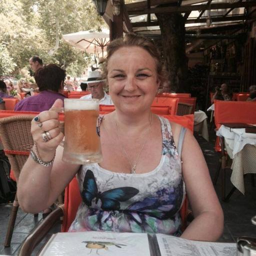 Saraht2thomas's profile picture. Life is for living, embrace it and enjoy!