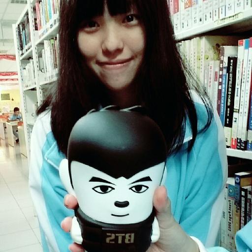 junbam18's profile picture. 