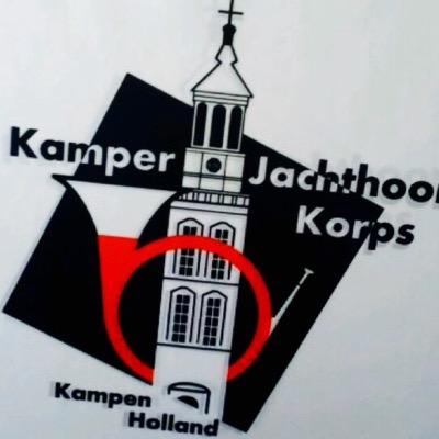 Het Kamper Jachthoorn Korps is opgericht in 2001 uit een reünieband van het Kamper Trompetter Korps die in de jaren 70 een succesvolle jachthoornbezetting had