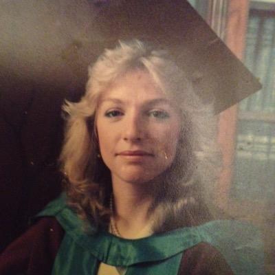 Academic researcher, student advisor/tutor, founder of “Academic Help and Support”, wife, mother, cat lover & amateur gardener