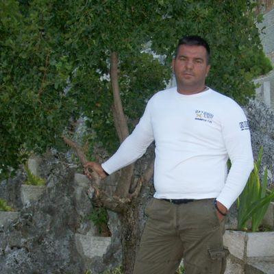 iigorivanovski9's profile picture. 