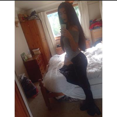 AnnaMainn's profile picture. Instagram- annaamainn