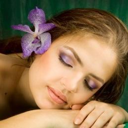 We are a beauty and wellness Day Spa that enhances lives by harmonizing the entire body & soul.