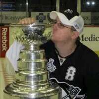 wit52's profile picture. 