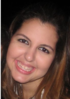 Doutora em Ciências Sociais.