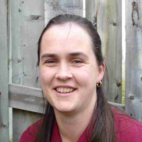 Homeschoolbytes's profile picture. I homeschool and play with my 5 kids all day . . . and only clean occasionally.  I share ‘bytes’ of quick tips to help parents teach their kids.  Come visit!