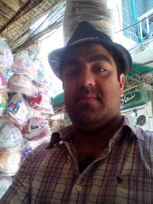 AmirRaf34603200's profile picture. My Parents r my pride