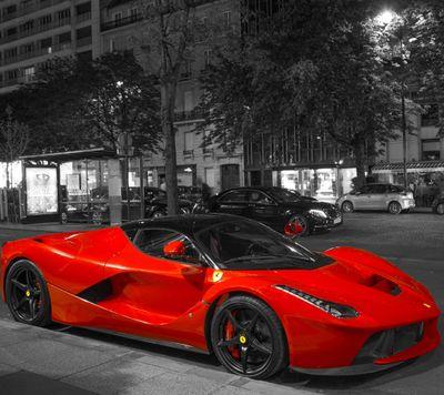 GenovaValentin's profile picture. 