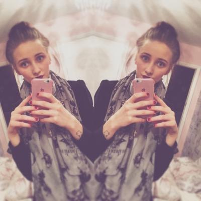 cydneyrose123's profile picture. 