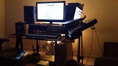 PRODUCER/ENGINEER..NEED BEATS??? For beats, mixing and studio time hit my email: trackburna@gmail.com TRACKBURNA BEATS!!!!!
