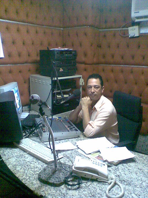 JORNALISTA 
LOCUTOR RADIO VIRTUAL INTERNACIONAL  
SOL FM 89,9 
STA ROSA DEL MONDAY 
ESCRITOR  
RELAÇÕES PUBLICA 
CABELEIREIRO
