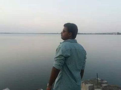 Naveen99Reddy99's profile picture. 