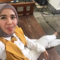 Dewi yuliana (@irdee06) 's Twitter Profile