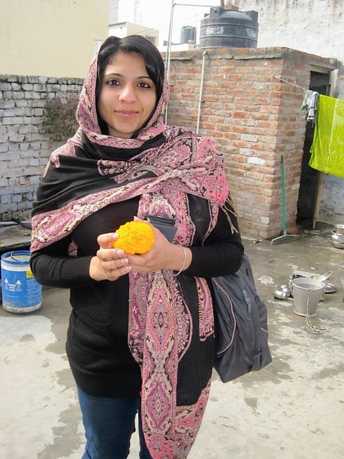 Ambu1982's profile picture. 