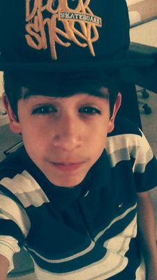 rrhuan847's profile picture. 