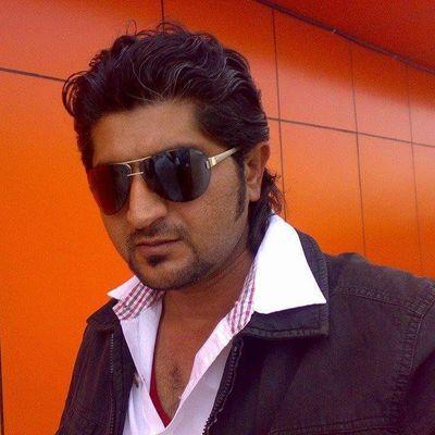 malikNa73523286's profile picture. Take me or leave me, accept me or walk away, love me or hate me, but do not make me feel like less