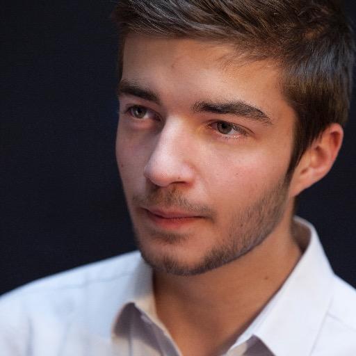 clemishow's profile picture. 