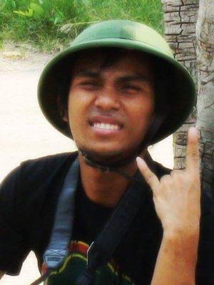 apichat252521's profile picture.