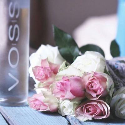 Rahaf2288's profile picture. هل احسست يوما انك مختلف قليلا وكأن لديك شيء فريدا تود ان تقدمة للعالم لو اعطاك الناس فرصة اذا تفهم بالظبط الشعور بأن تكون انا