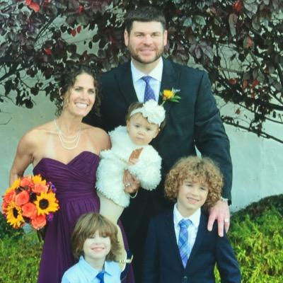Wife, working mom of three goofy kids, strong believer in giving back...volunteer! #PfizerProudEmployee