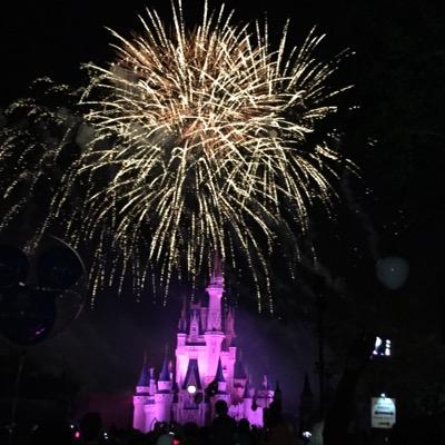 dbabst136's profile picture. Wife, Mom to Two Amazing Boys, Elementary Teacher, Daughter, and Sister. Fill each day with song, kindness, and laughter!  BF Teacher of the Year 2018-2019