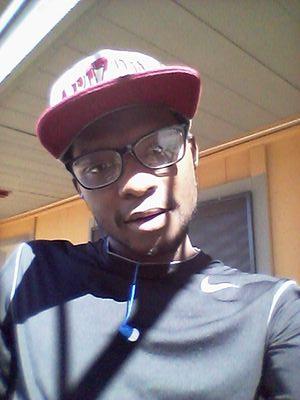 ReazonLocke's profile picture. 