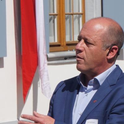 Nic_Kaufmann's profile picture. Arbeitet als 2. Landschreiber und Regierungssprecher des Kantons Basel-Landschaft. Lebt in Burg im Leimental.