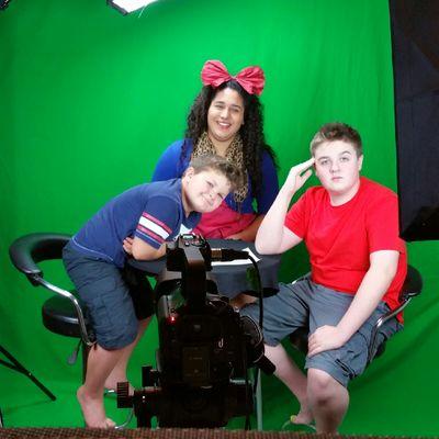 @briceevanfisher @thewyattmcclure hosts of the award winning Between 2 Phat Kids; a fun and entertaining talk show with guests that include Celebrities!